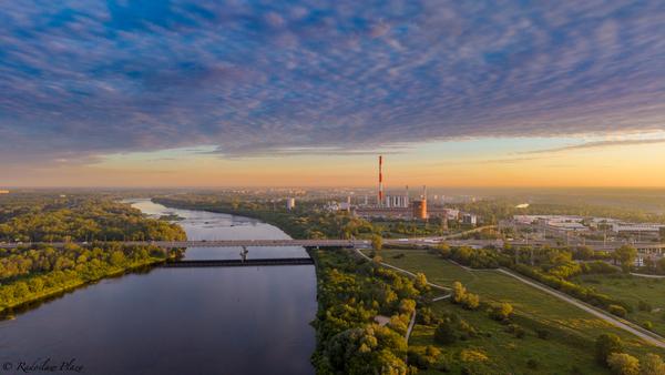 O wschodzie 🔆 w wielkim mieście…