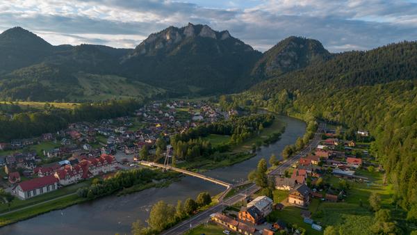 Widok na Trzy Korony i Sromowce Niżne